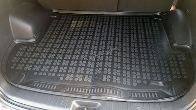 Гумена стелка за багажник Rezaw-Plast за Hyundai Santa FE 2006–2012 – с 5 места