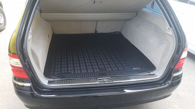 Гумена стелка за багажник Rezaw-Plast за Mercedes E - Class W211 2003–2009 комби Long