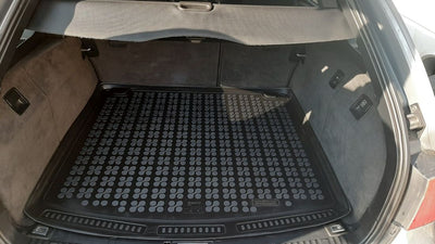 Гумена стелка за багажник Rezaw-Plast за BMW 5 E61 2004–2010 комби