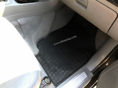 Гумени стелки Frogum за Toyota Hilux (2005+) – пасване по модел