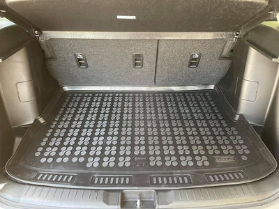 Гумена стелка за багажник Rezaw-Plast за Suzuki Vitara II 2014+ – горен под
