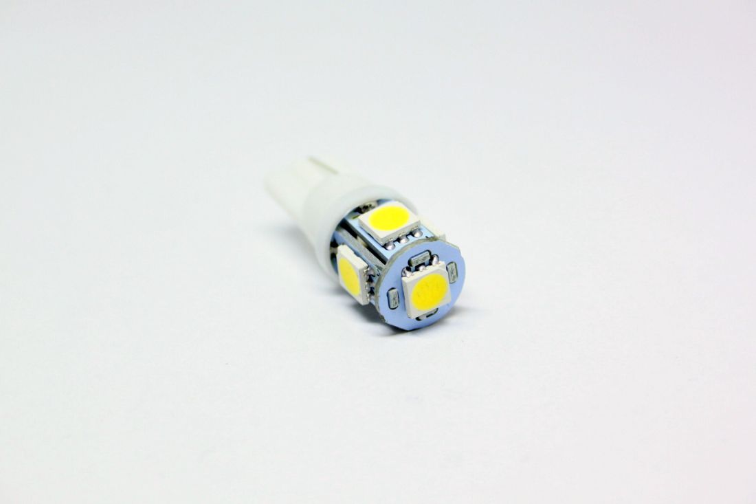 Лед крушки тип T10 с 5 SMD диода 6000K