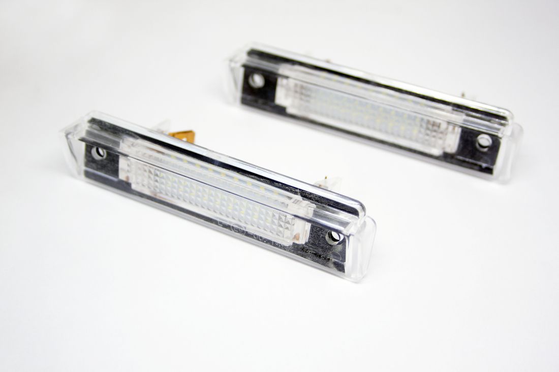 Плафони за осветление на задния номер за Mercedes W124 Combi / R129 SL (1989-2001), 97x23 mm