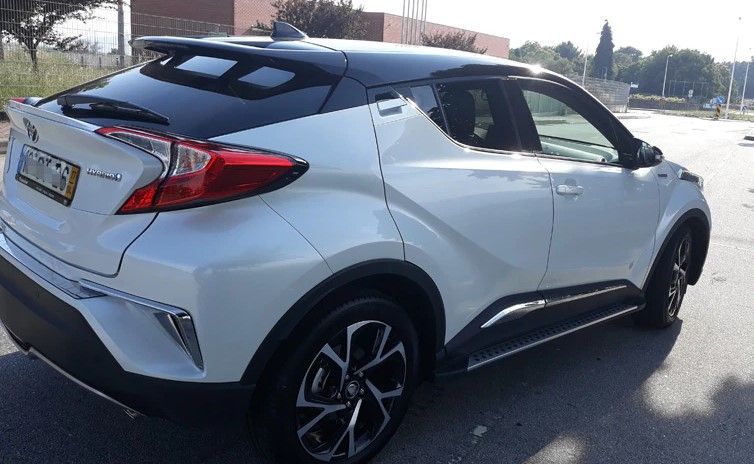 Степенки за Toyota C-HR (2016-2023)