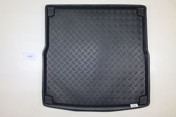 Стелка за багажник за Audi A4 (2008-2015) Combi