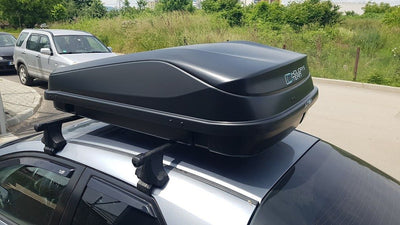 Автобокс Junior Easy 145x94x40cm с 85 mm крепежи, с ключ, 420 литра - черен