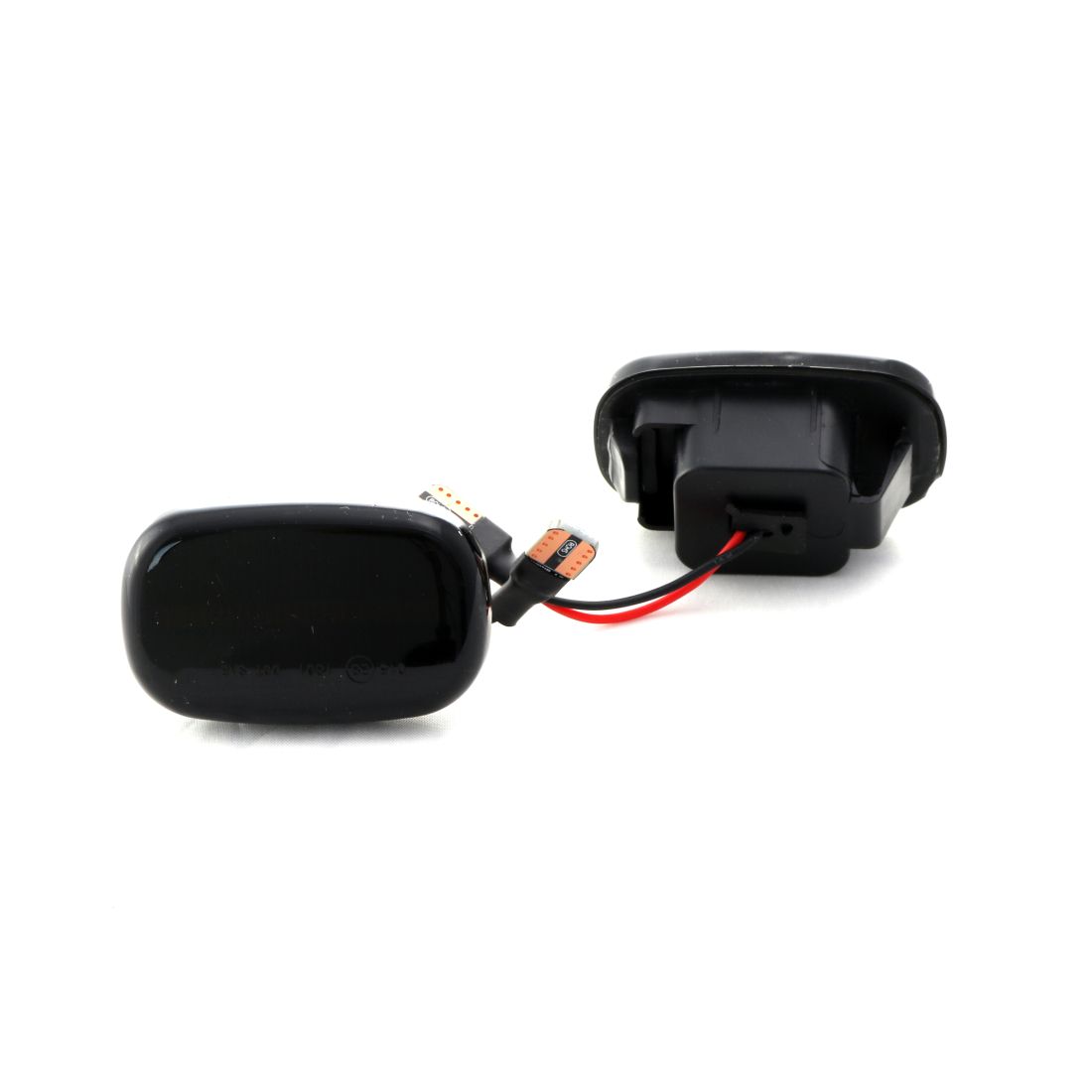 Диодни мигачи за калник за Toyota Avensis, Avensis Verso, Camry, Corolla, Celica, Carina, HiLux Picnic, Previa, Prius, Starlet, Yaris, Yaris Verso (1999-2007) - опушени с бягащ мигач