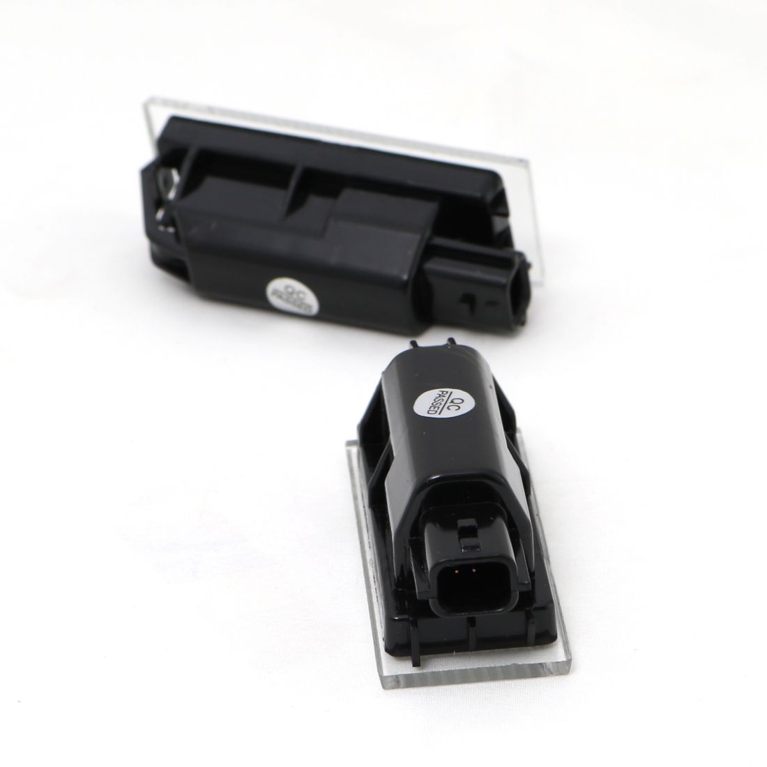 Плафони за осветление на задния номер за RENAULT MEGANE / CLIO / LAGUNA / TWINGO, 76x30 mm
