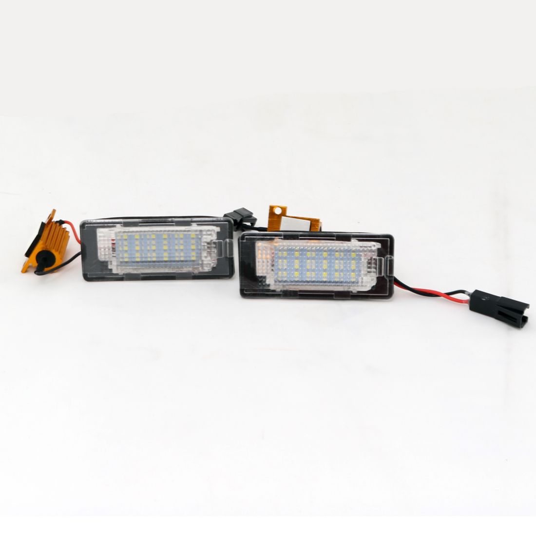 Плафони за осветление на задния номер за VW GOLF 2010+ / PASSAT / SHARAN / TOURAN / TOUAREG 2011+, 76x33 mm