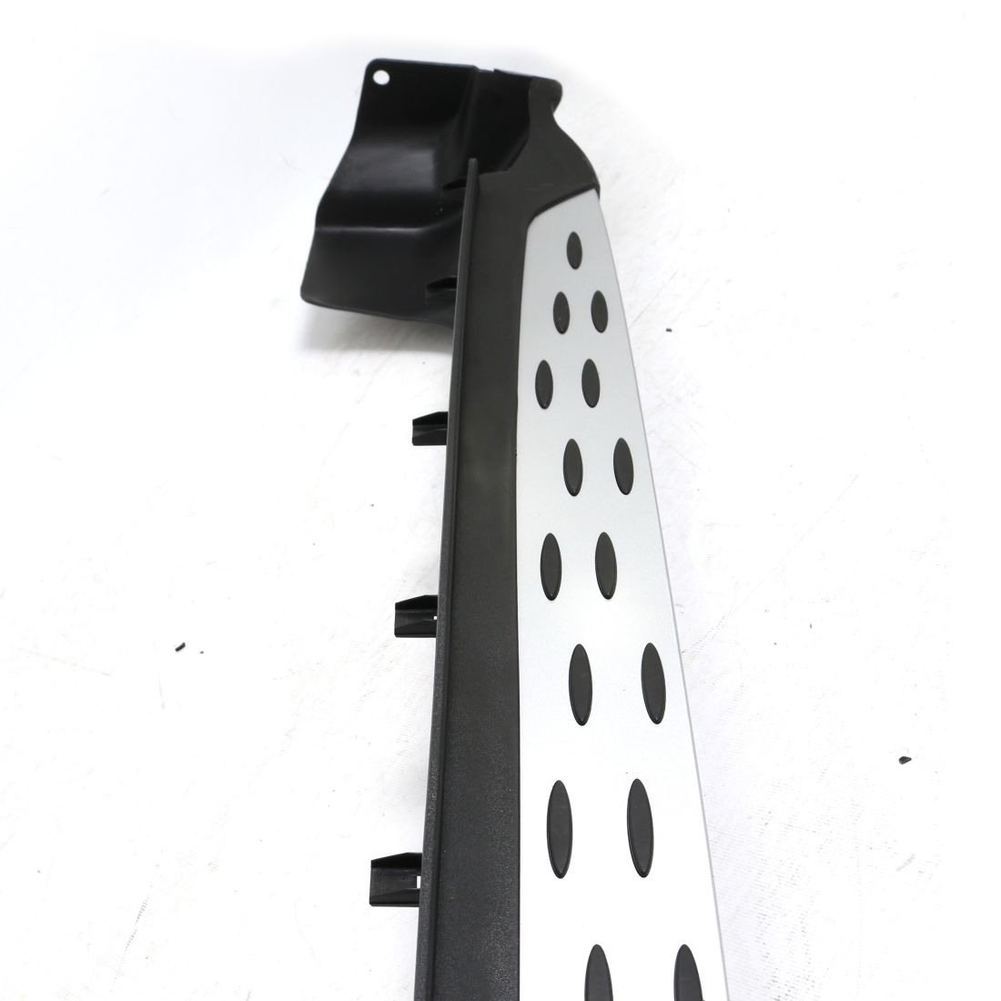 Степенки за Jeep Grand Cherokee (2011+)