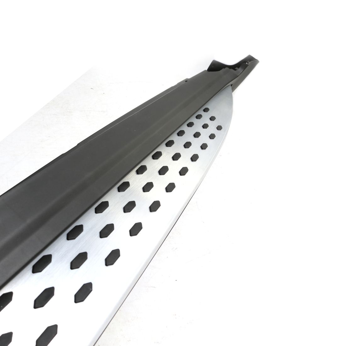 Степенки за Chevrolet Captiva (2013-2020)