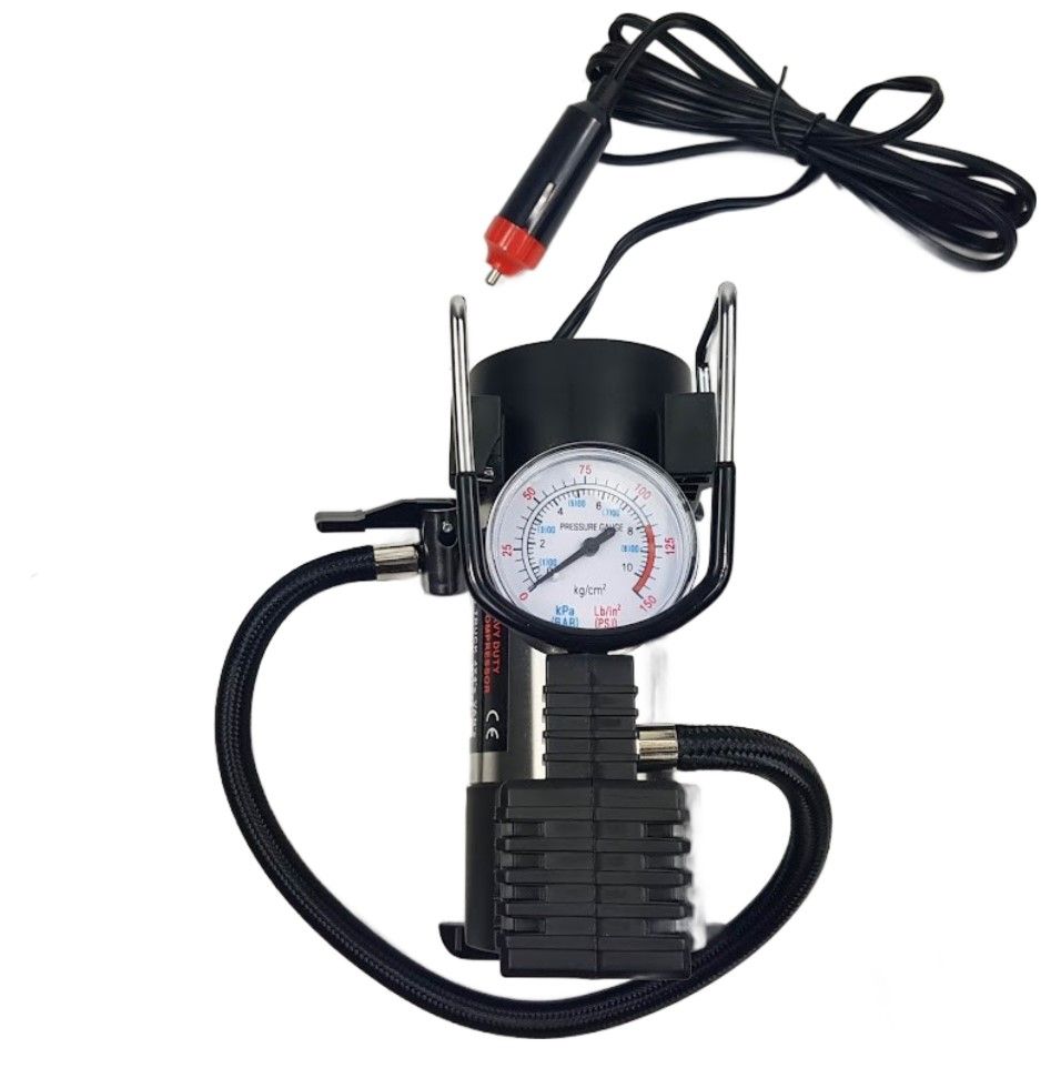 Компресор за гуми 12V, 120W, 10A с манометър, с букса за запалка и 3 приставки