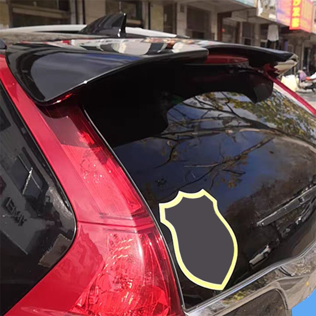 Спойлер антикрило за Honda CR-V (2012-2016) - черен гланц