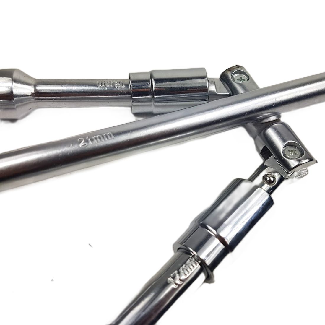 Кръстат ключ за джанти сгъваем - тип "Кръстачка" - размери 17, 19, 21, 23mm