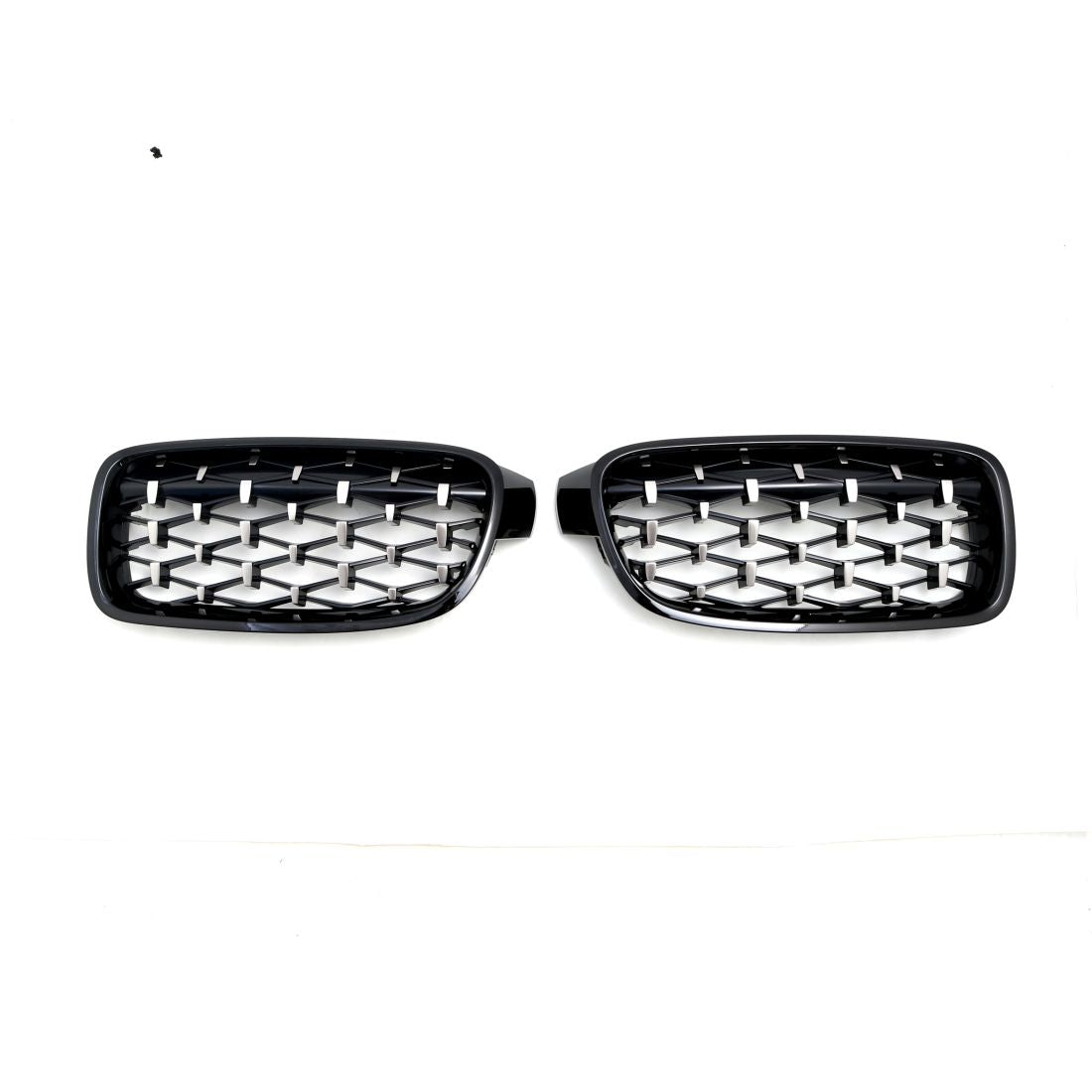 Решетки за BMW F30 (2011+) - Гланц - Diamond Design - хром / черно