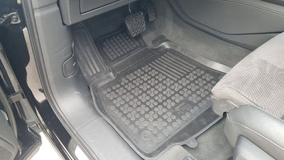 Гумени стелки Rezaw-Plast тип леген за Audi E - Tron 2018+